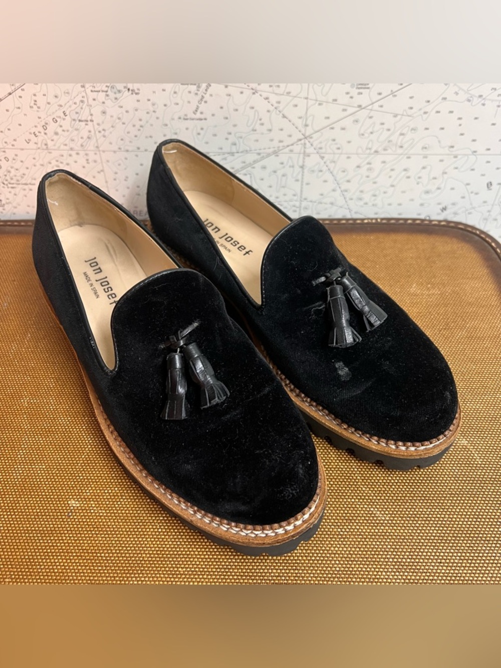 JON JOSEF Velvet Tassel Lug Sole Women's Loafers EU 37.5 / US 7.5 Made in Spain